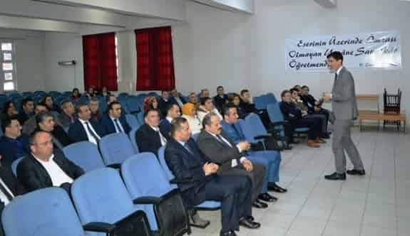 Ulus’ta ‘Etkili İletişim’ Semineri Düzenlendi
