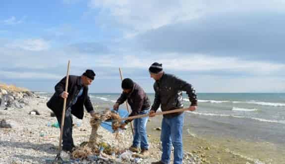 Van Gölü Sahilleri Temizlendi