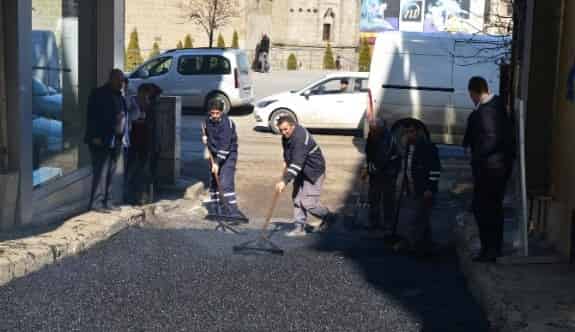 Yakutiye’den İlk Asfalt