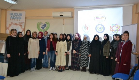 7 Güzel Adam, 70 Güzel Genç, 700 Güzel Kitap