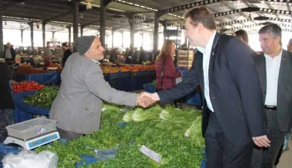 AK Parti Denizli İl Başkanı Filiz, Esnafları Ziyaret Etti