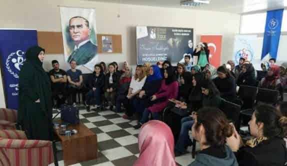 Araştırmacı Yazar Şenlikoğlu Bilecik’li Gençlerle Buluştu