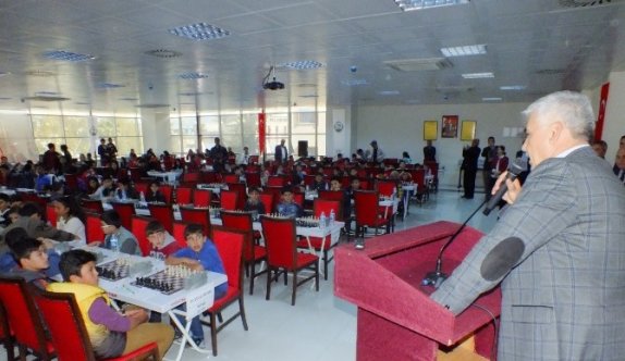 Atatürk’ün Serik’e Gelişi Satranç Turnuvasıyla Anılıyor