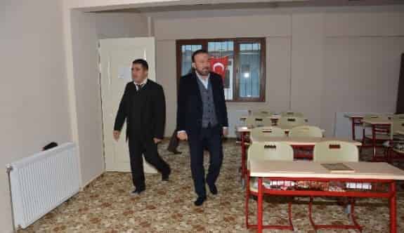 Başkandoğan, "Dinini Doğru Bilenden Zarar Gelmez"