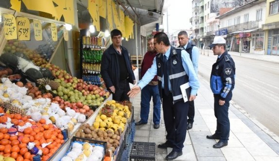 Belediyeden Kaldırım İşgali Operasyonu