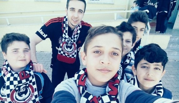 Beşiktaşlılar Örnek Olmaya Devam Ediyor
