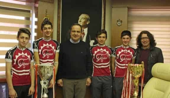 Bisiklet Takımından Başkan Aksu’ya Ziyaret