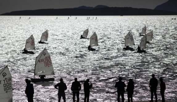 Bodrum Açıklarında Heyecan Devam Ediyor