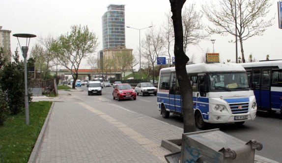 Bursa'da şiddetli lodos hayatı olumsuz yönde etkiliyor