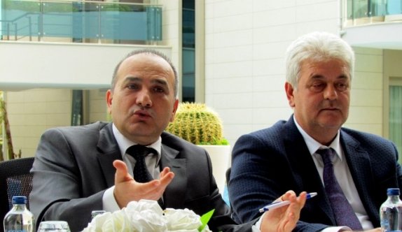 Çeşme’de Turizmin Bitirilmeye Çalışıldığı İddialarına Ortak Yanıt