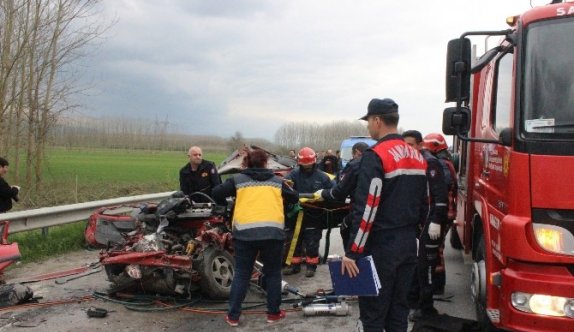 D-100’de Feci Kaza: 4 Ölü, 1 Yaralı