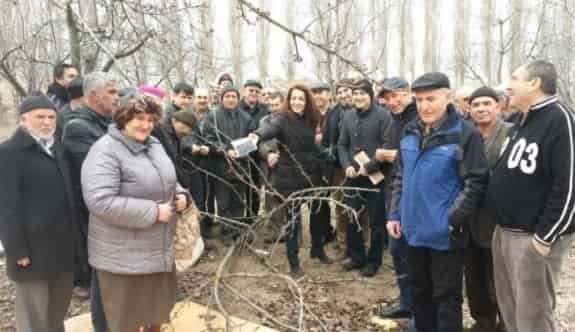 Eskişehir’de Meyve Ağaçlarını Budama Kursu Açıldı