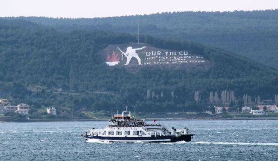 Fırtına Adalar Feribot Seferlerini Durdurdu