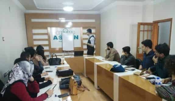 Genç ASKON’dan Öğrencilere Proje Hazırlama Eğitimi