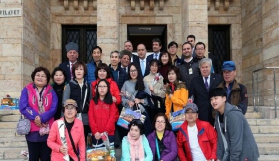 Güney Koreli Turist Kafilesinden Amasya Valiliği’ne Ziyaret