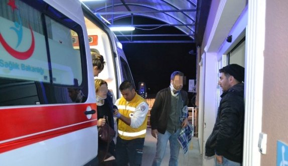 Hafif Ticari Araç Takla Attı: 4 Yaralı