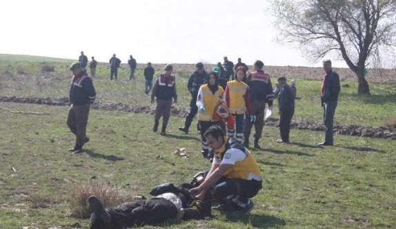 “Hakkınızı Helal Edin” Dedi, Gölete Atladı