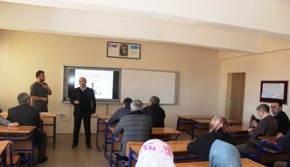 Hisarcık’ta ’Bilinçli Veli, Doğru Tercih’ Projesi