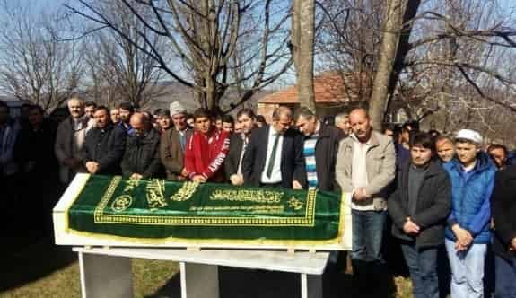 İstanbul’da İnşaattan Düşerek Ölen İşçi Ordu’da Toprağa Verildi