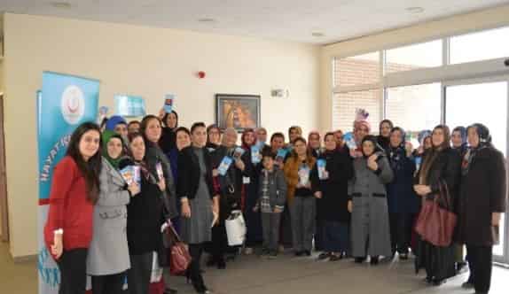 Kartepelilere Kanserde Erken Teşhisin Önemi Anlatıldı