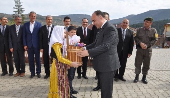 Kastamonu Valisi Günaydın’dan Pınarbaşı’na Müjdeli Haberler