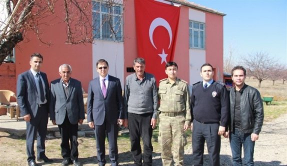 Kaymakam Sağ’dan, Şehit Ailesine Ziyaret