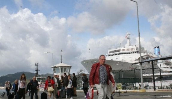 Kruvaziyer Turizmine Terör Darbesi