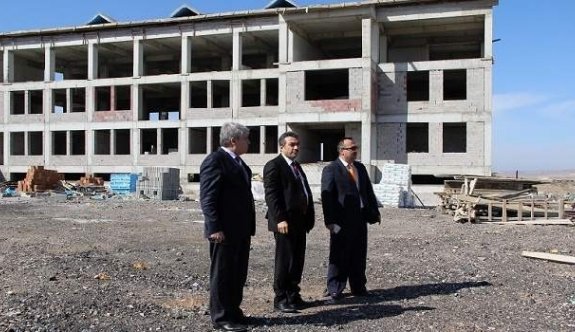 Milli Eğitim Müdürü Şimşek İmam Hatip Ortaokul İnşaatını İnceledi