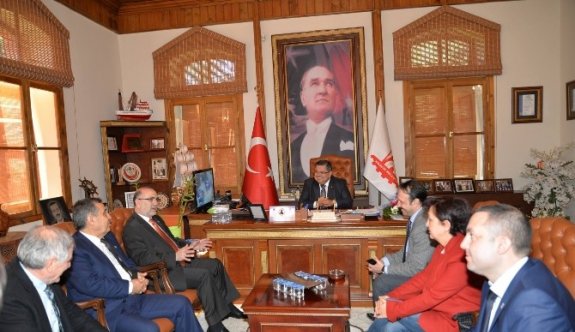 Muhasebecilerden Belediye Başkanı Selim Yağcı’ya Ziyaret