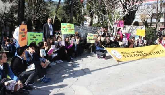 Öğrencilerden Etwinnig Etkinliği