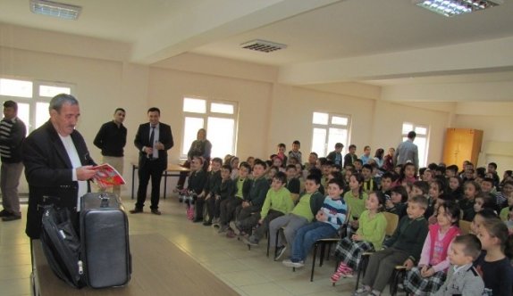 Okullarda İllüzyon Gösterisi