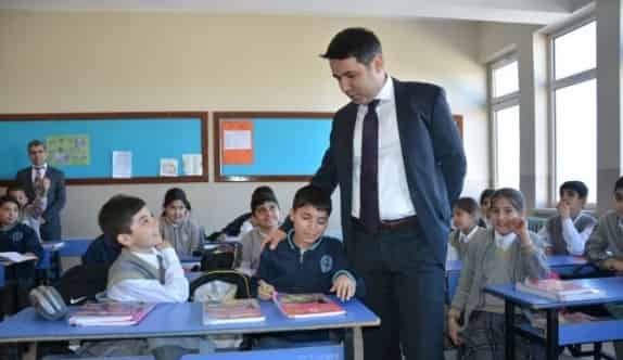 Palu’da ‘Geleceğim İçin Okuyorum’ Kampanyası Başladı