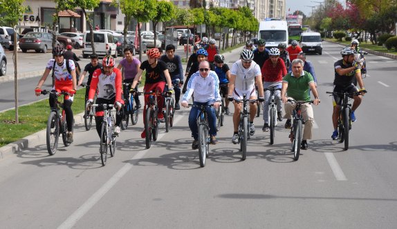 Pedallar ‘su’ için çevrildi