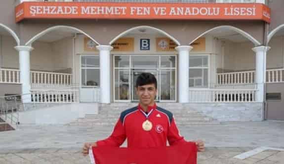 Şehzade Mehmet’li Furkan Toprak Türkiye İkincisi Oldu