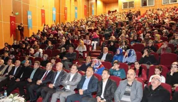 TEOG’da Başarılı Olan Öğrenciler Ödüllendirildi