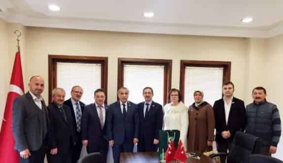 Yeşilay’dan Vali Cebiroğlu’na Ziyaret