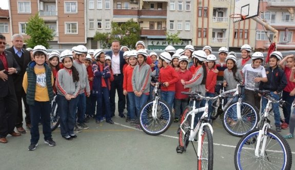 Bisikletler Çocuklar İle Buluşmaya Devam Ediyor