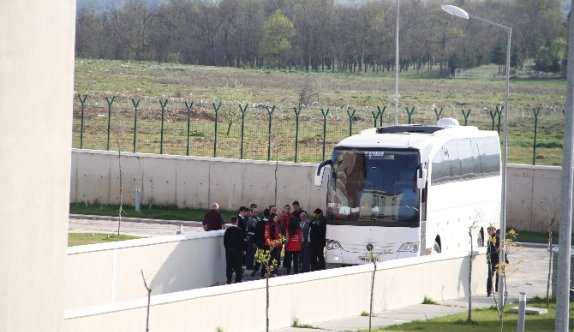 Geri Kabul Anlaşması İle Kabul Edilen Göçmenler Kırklareli’ye Getirildi