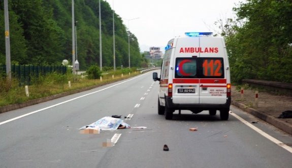 İki Farklı Aracın Çarptığı Kadın Hayatını Kaybetti