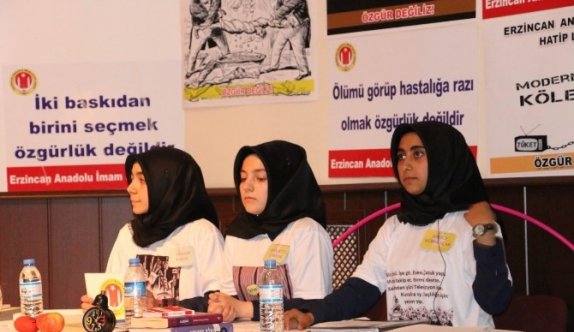 Liselerarası Münazara Yarışması Yapıldı