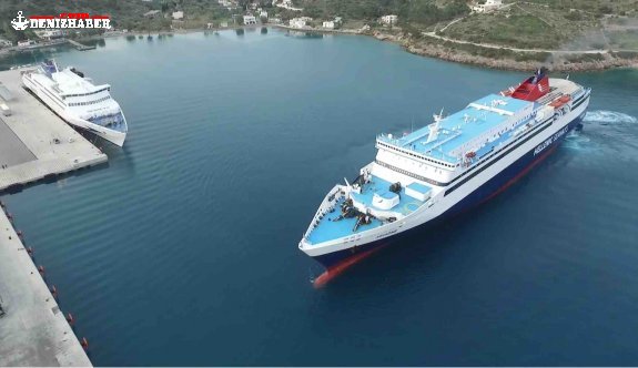 Mülteciler Feribota Liman Değiştirtti