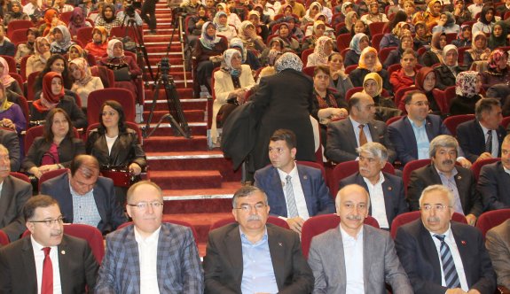 Yılmaz: Onlar bölecek, biz bütünleştireceğiz