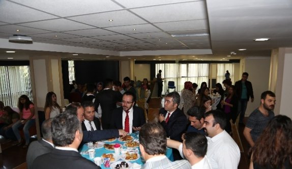 Advak’tan Finansal Okur Yazarlık Projesi