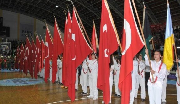 Afyonkarahisar’da 19 Mayıs Atatürk’ü Anma, Gençlik Ve Spor Bayramı Coşku İçerisinde Kutlandı