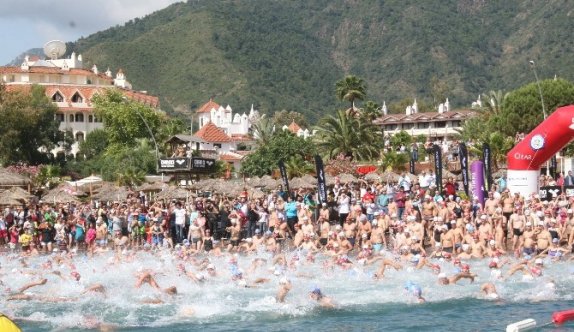 Aquamasters Yüzme Maratonu Sona Erdi