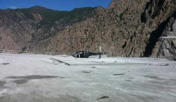 Artvin’de Helikopter İnerken Yan Yattı: 3 Yaralı