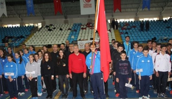 Badminton Analig Şampiyonası Erzincan’da Başladı