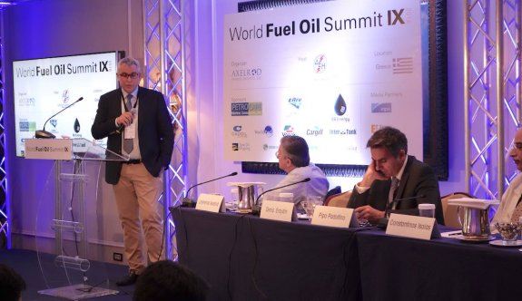 Deniz Eraydın, World Fuel Oil Summit&#039;te Türkiye&#039;yi Temsil Etti