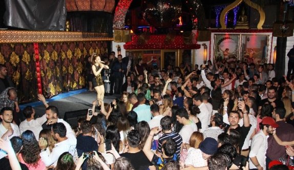 ECE Seçkin Bodrum Sezonunu Açtı