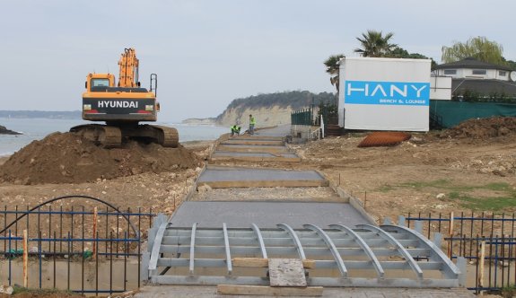 Kocaeli'nin Karadeniz kıyılarında yaz hazırlıkları sürüyor